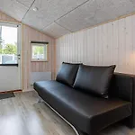 4 Star Holiday Home In Vaeggerlose * Bøtø By